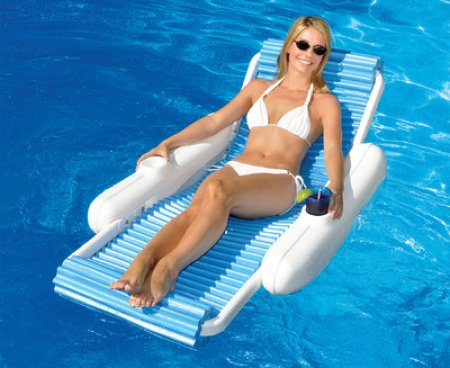 SunChaser EvaFloat Luxury Lounger