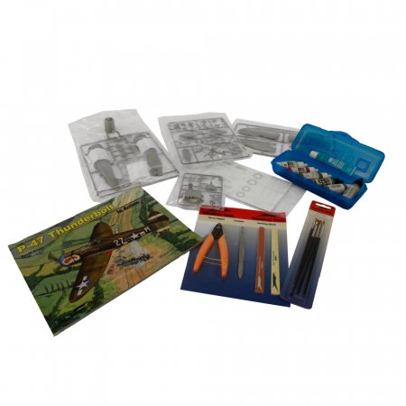 P-47D Thunderbolt Fighter Airplane Model Building Kit