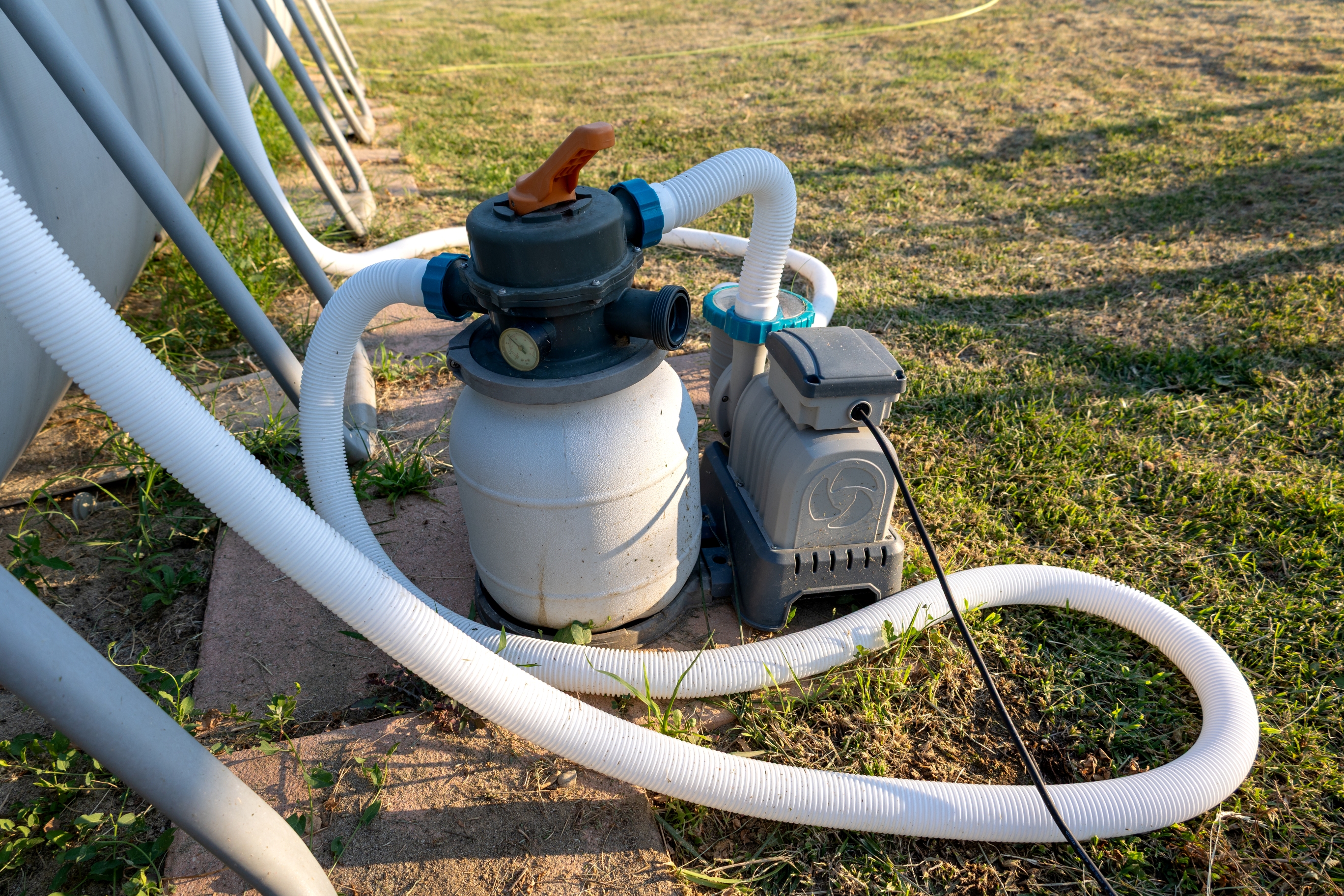 Above ground pool plumbing
