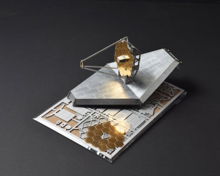 Build Your Own James Webb Space Telescope Model Kit