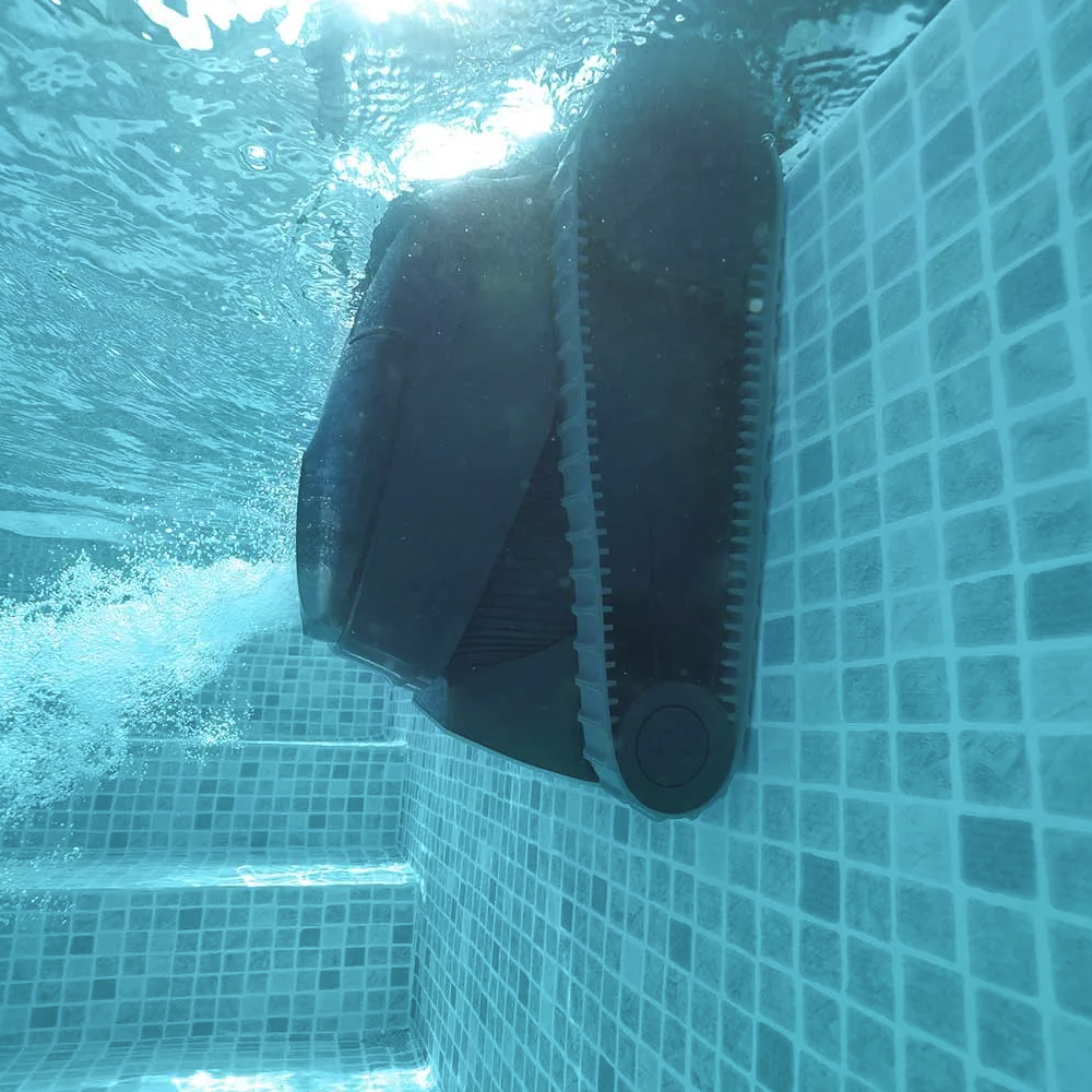 Dolphin™ Liberty™ 200 Robotic Pool Cleaner - Demo Model